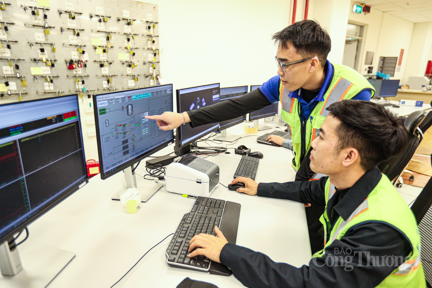 Bên trong nhà máy nhiệt điện hiện đại bậc nhất Việt Nam - 12