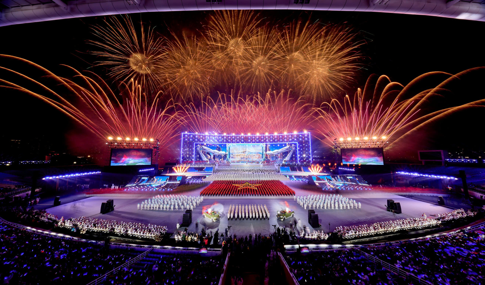 Chương trình nghệ thuật đặc biệt 'Dưới lá cờ vẻ vang của Đảng' - 21