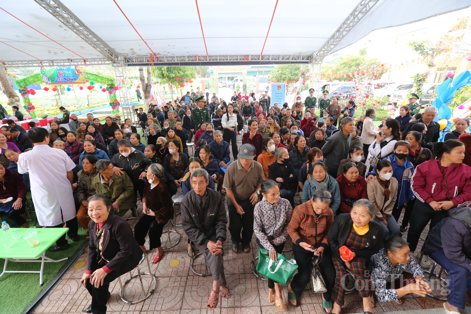 Ấm tình quân dân nơi biên giới Hà Tĩnh - 6