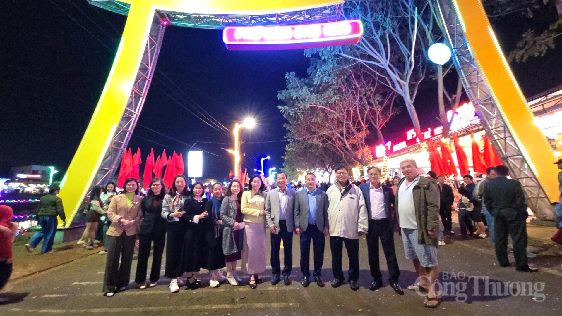 Gia Lai: Tiềm năng của mô hình phố đêm - 7