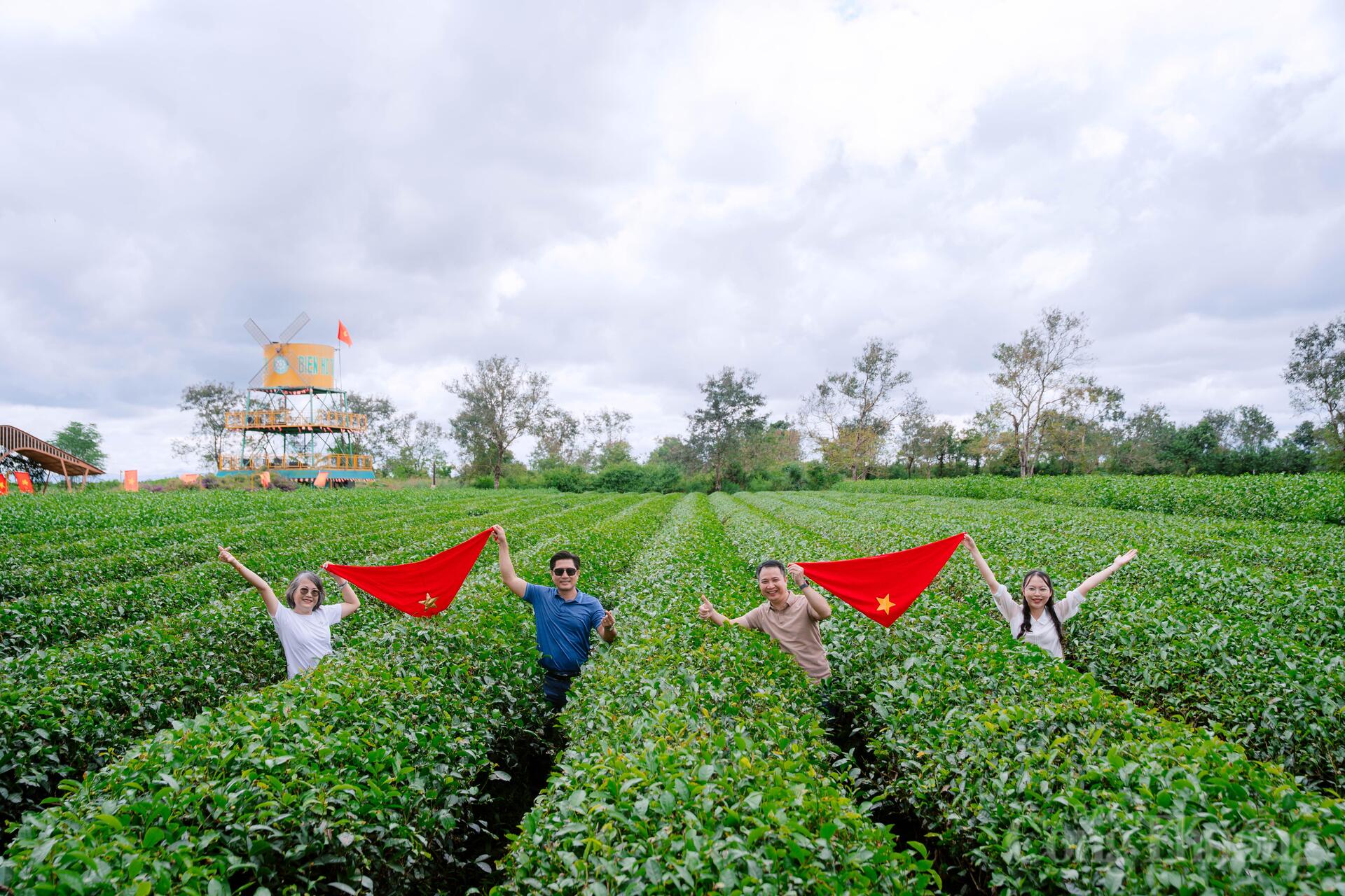 Bản giao hưởng 'rừng xanh, biển biếc' chào đón du khách đến Gia Lai - 3