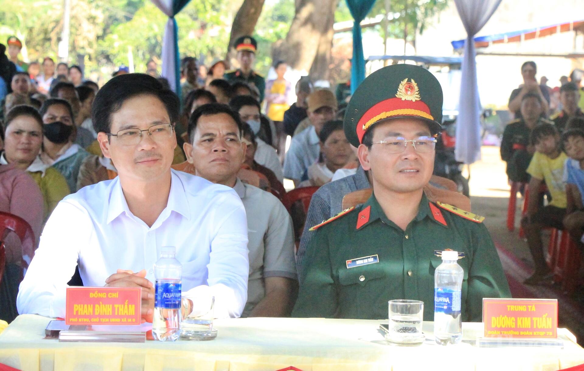 Gia Lai: Chăm lo Tết cho đồng bào biên giới Ia O - 2