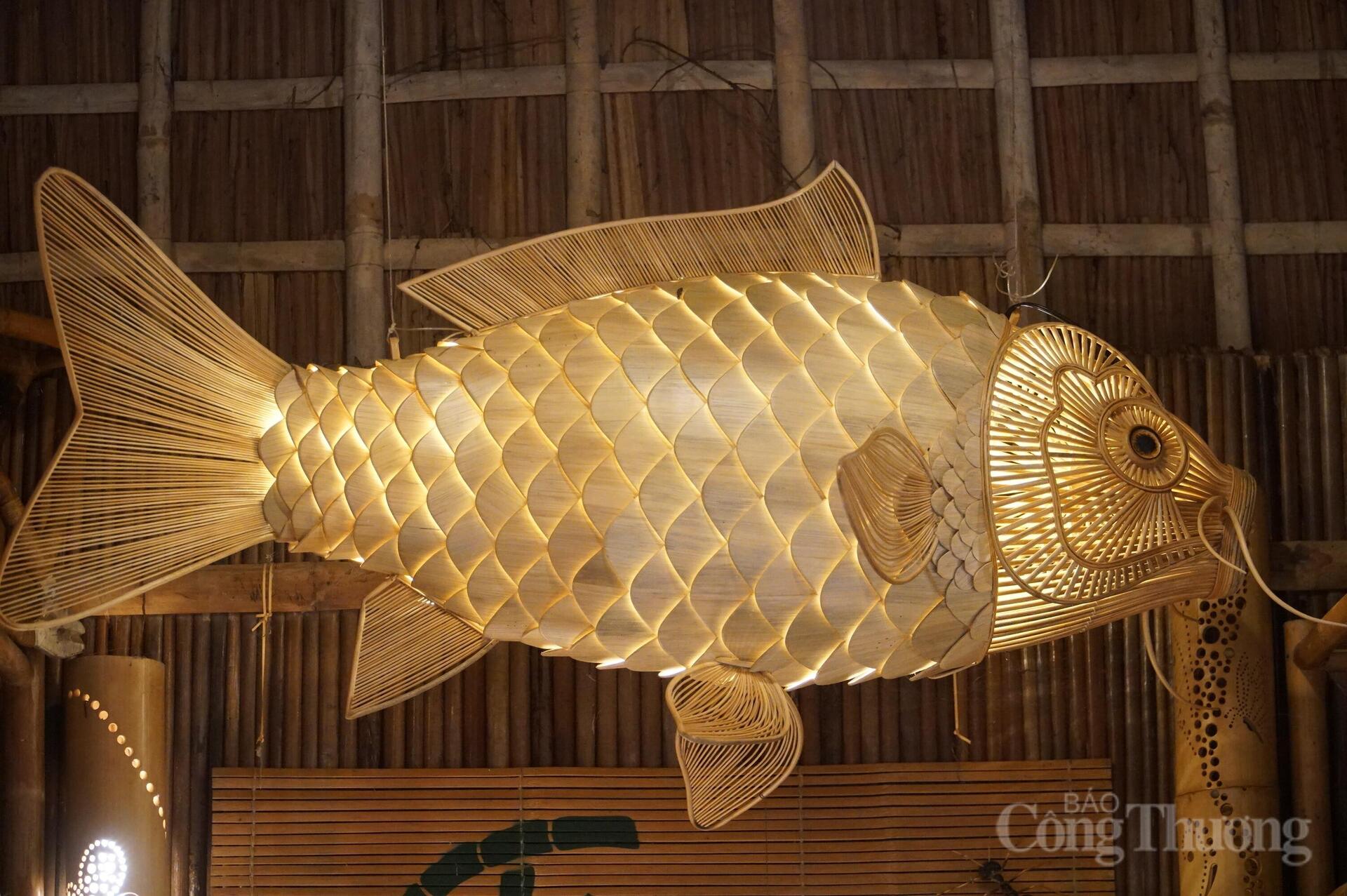 Nghệ nhân Hội An nâng tầm tre Việt - 4