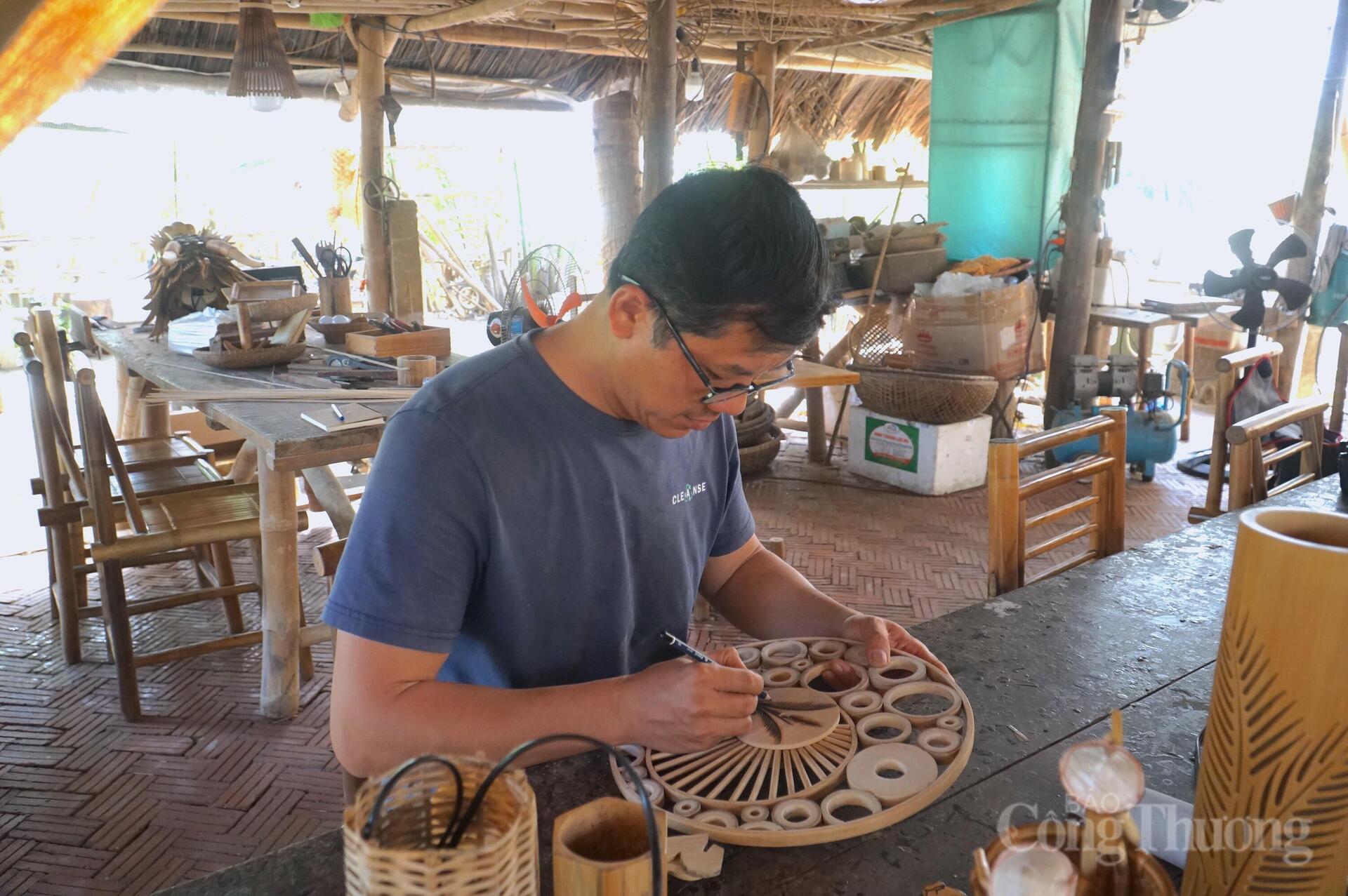 Nghệ nhân Hội An nâng tầm tre Việt - 17