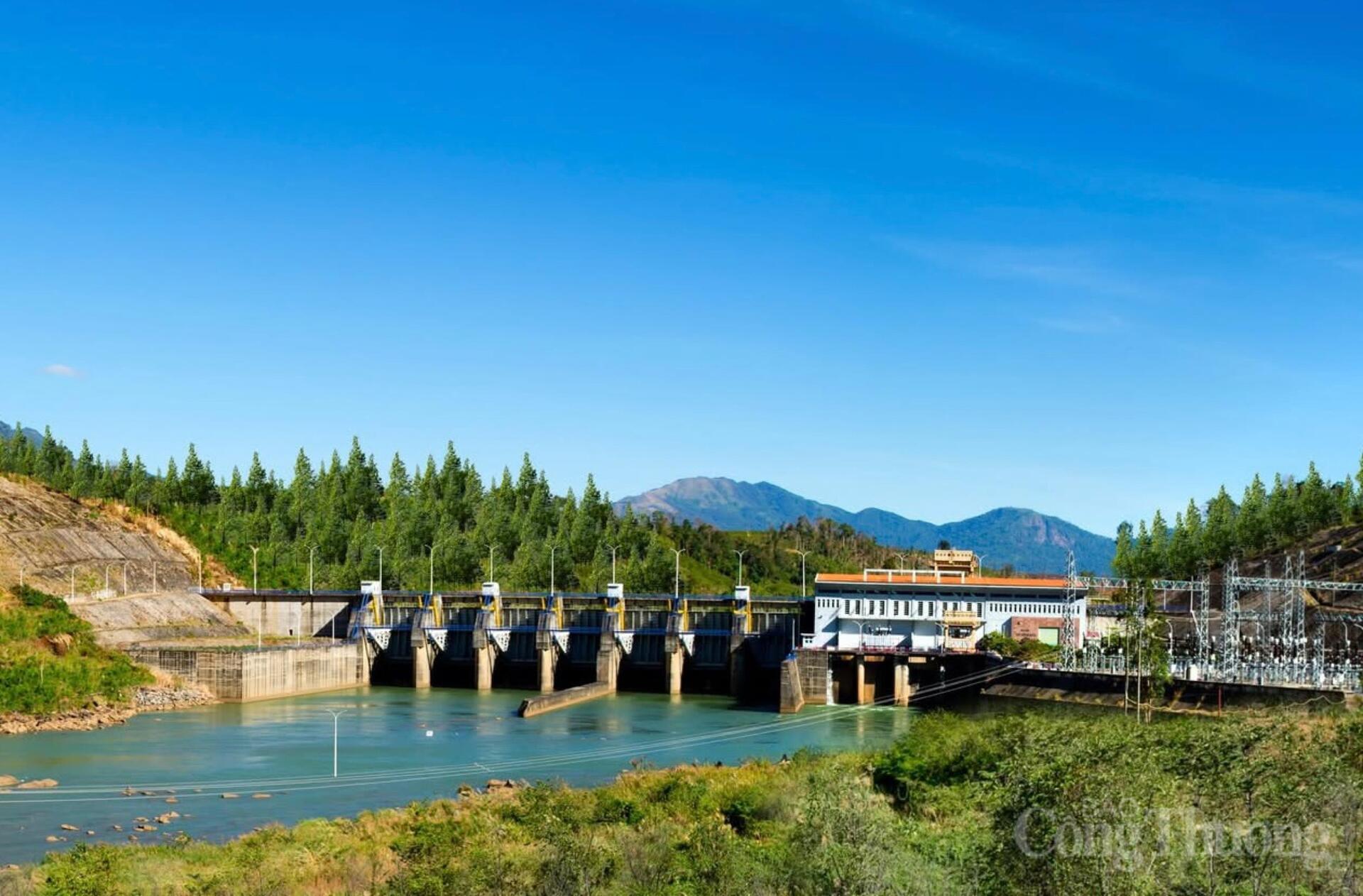 Gia Lai vươn mình thành 'thủ phủ' năng lượng sạch - 4
