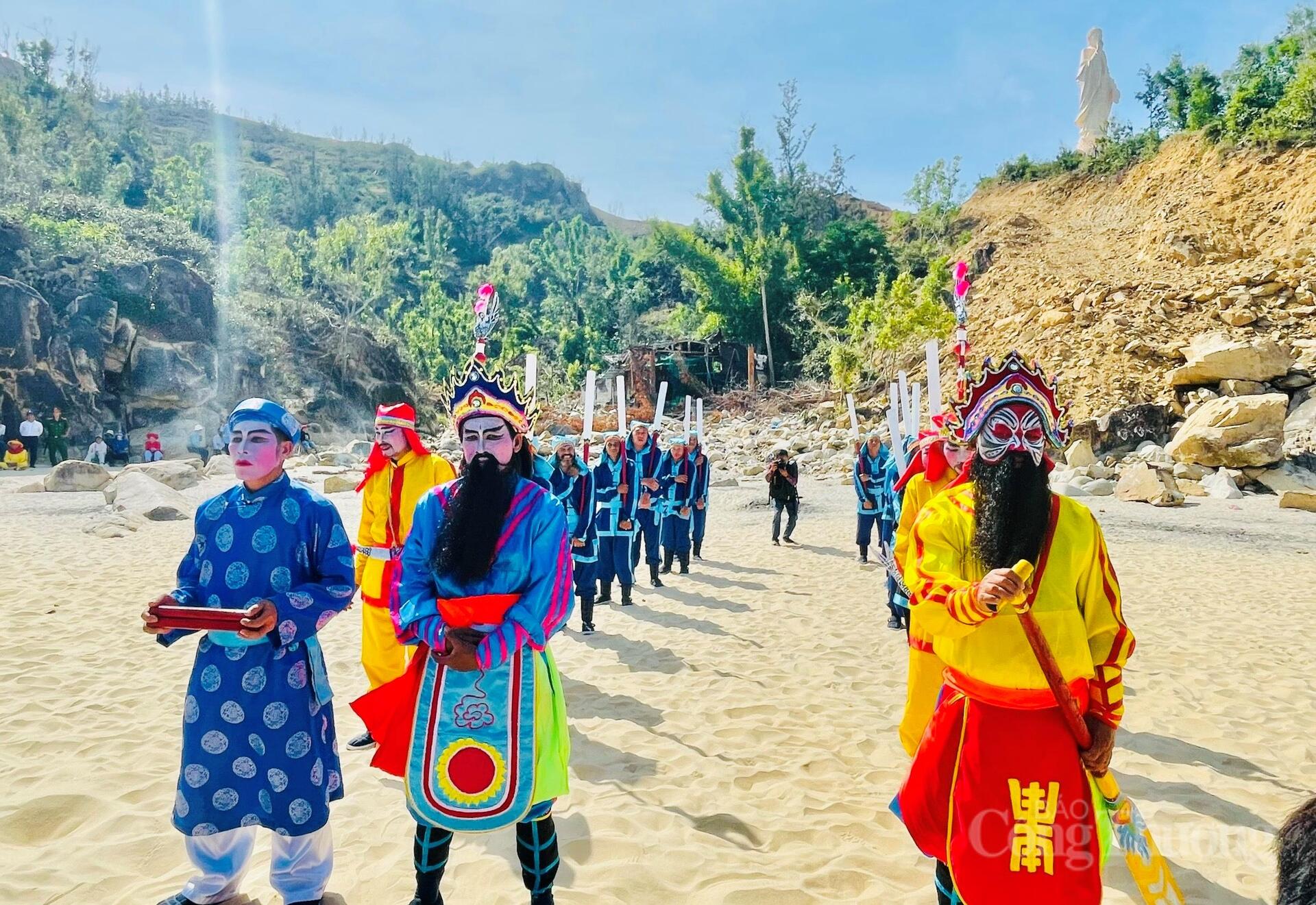 Đặc sắc lễ hội Cầu ngư  Vạn Đầm Xương Lý - 4