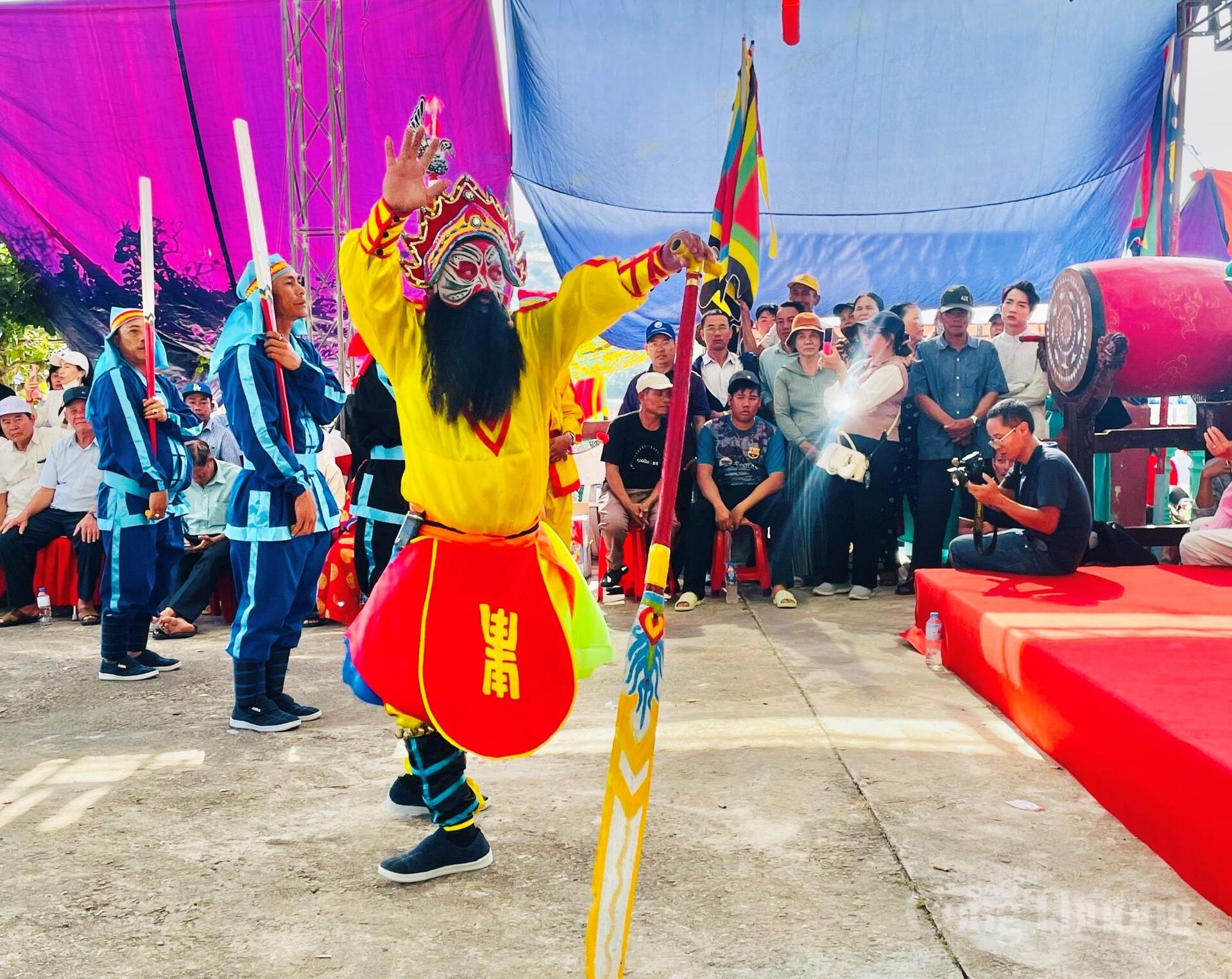 Đặc sắc lễ hội Cầu ngư  Vạn Đầm Xương Lý - 12