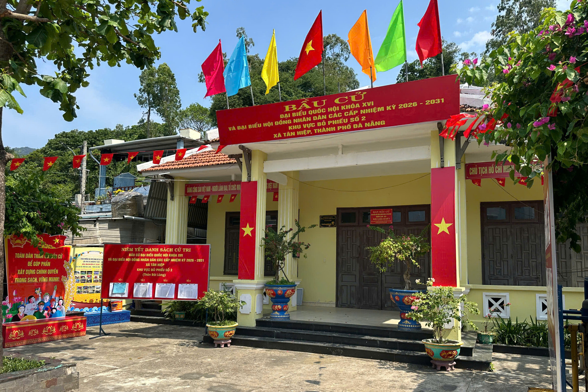 Đà Nẵng: Từ miền núi đến đảo tiền tiêu hướng về ngày hội non sông - 17