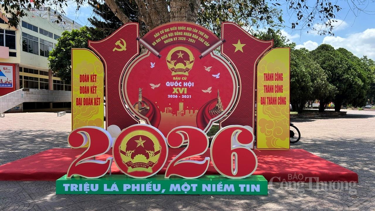 Khu vực dùng để chụp ảnh lưu niệm về ngày bầu cử các cấp ở Trung tâm văn hoá - du lịch tỉnh Đắk Lắk