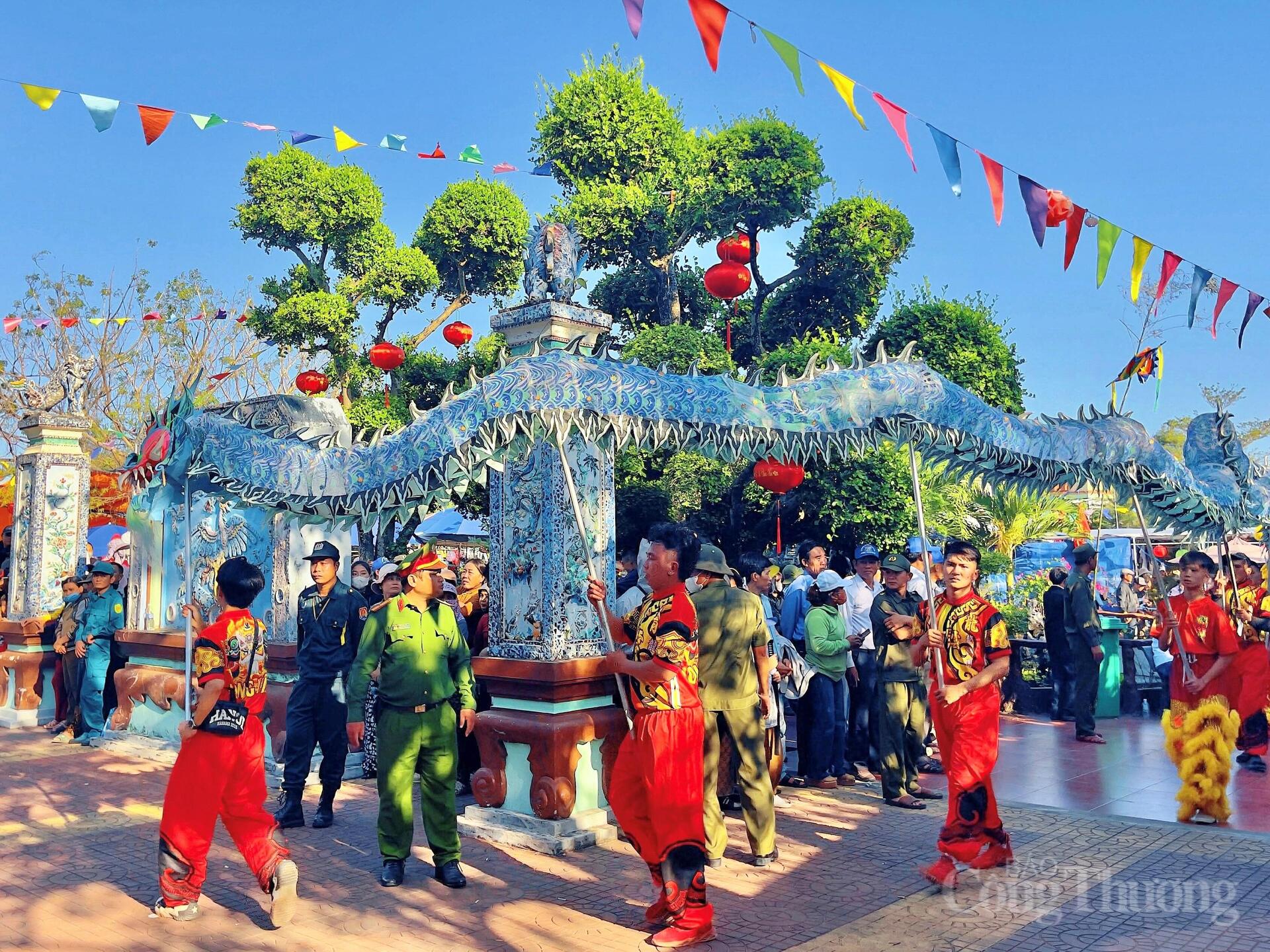 Gia Lai: Lễ hội Chùa Bà - Cảng thị Nước Mặn tôn vinh di sản văn hóa phi vật thể  - 14