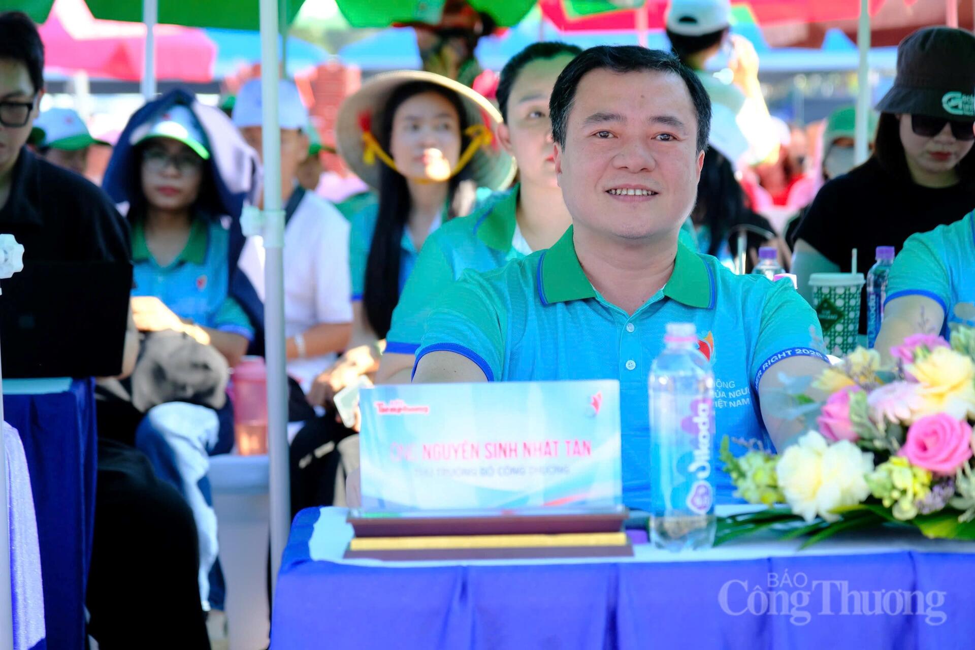 Thứ trưởng Nguyễn Sinh Nhật Tân tại lễ phát động. Ảnh: Lê Sơn