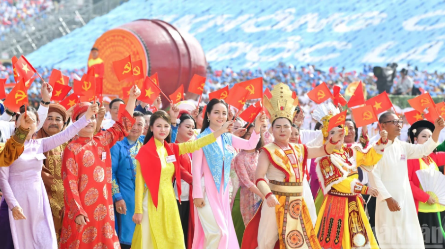 Công tác tuyên giáo và dân vận dẫn dắt tư tưởng, khơi dậy khát vọng phát triển - 5