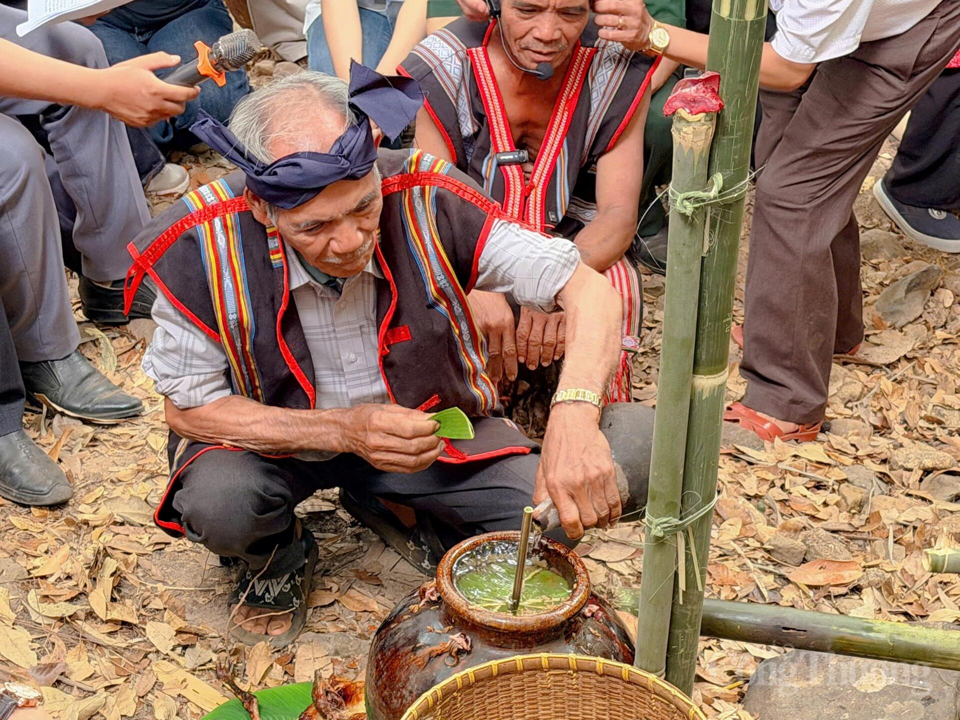 Lễ cúng rừng ở Gia Lai: Khi văn hóa thành đòn bẩy xúc tiến thương mại - 3