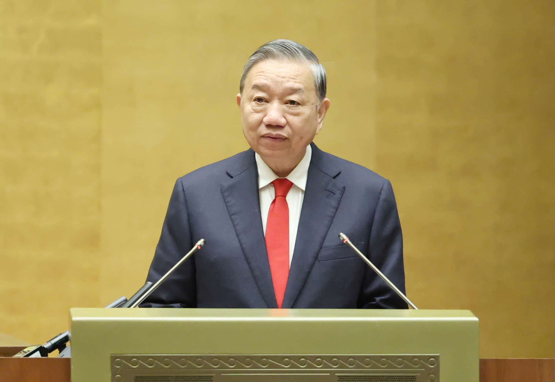 Tổng Bí thư Tô Lâm (nay là Tổng Bí thư, Chủ tịch nước) phát biểu chỉ đạo tại Hội nghị toàn quốc quán triệt Nghị quyết 79 và 80-NQ/TW sáng 25/2/2026. Ảnh: VGP