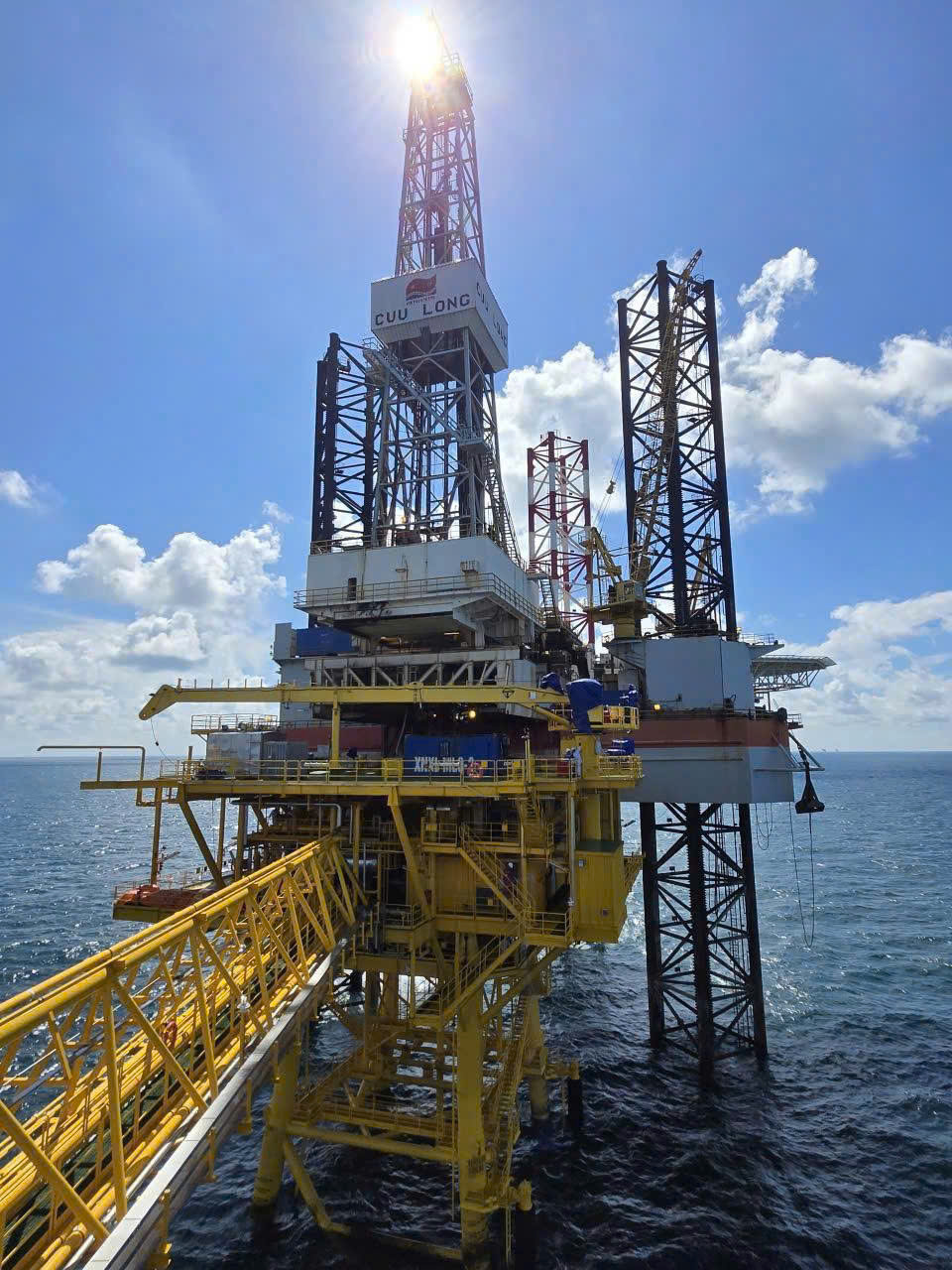 Tự chủ chiến lược vì một Việt Nam tự lực, tự cường và tự tin - Kỳ 3: Mười nghị quyết và một khát vọng - 4