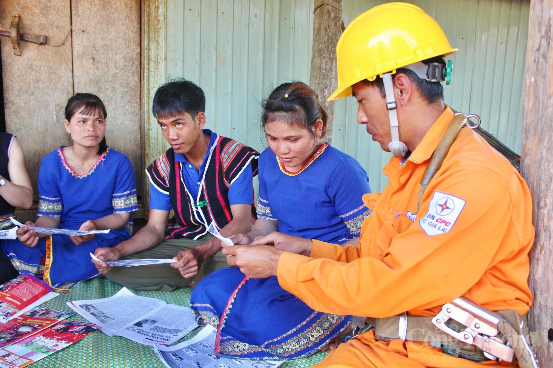 Thu hẹp khoảng cách 'chủ trương - thực tiễn' trong tiết kiệm điện - 5