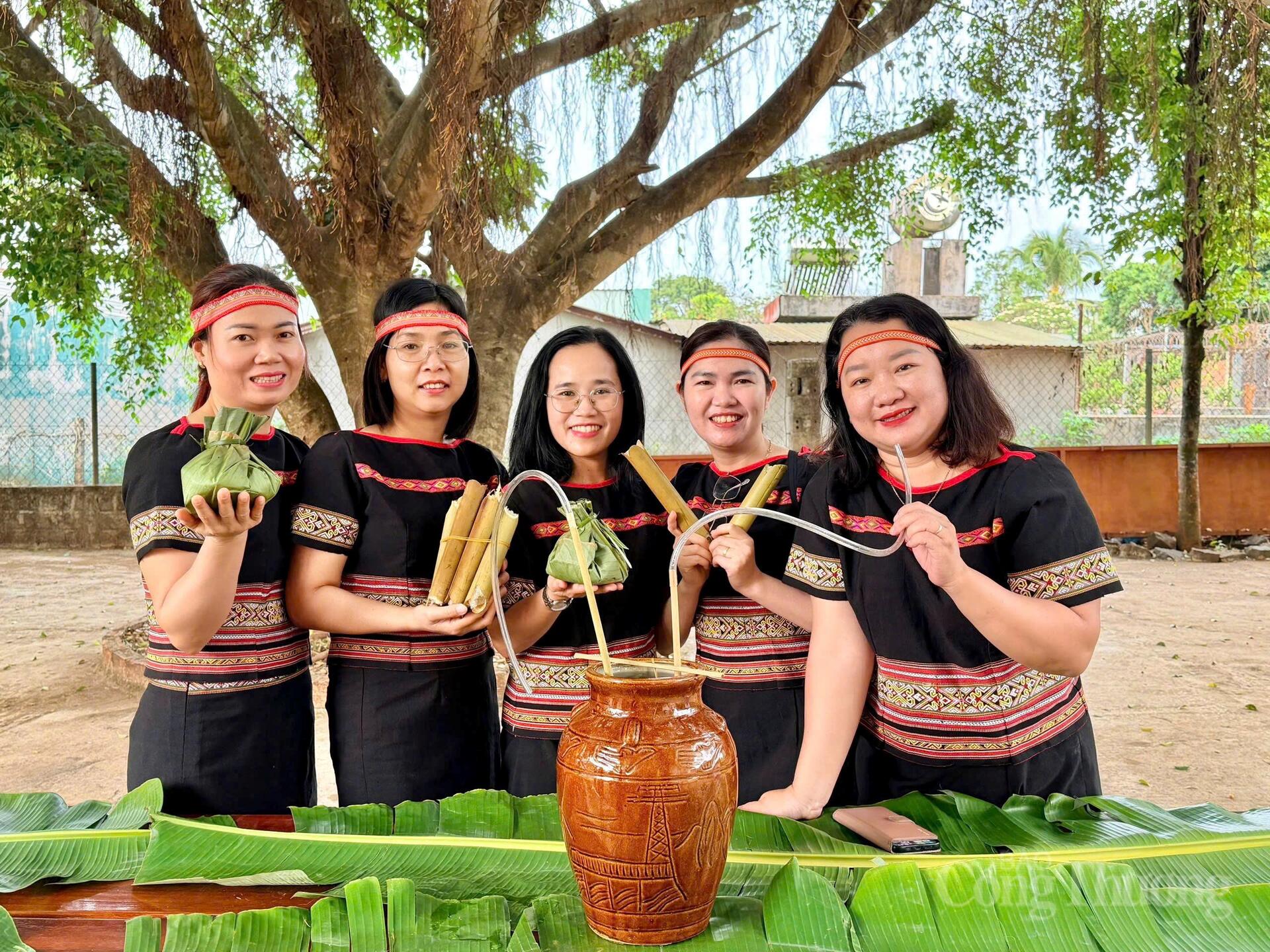 Đặc sắc nghi lễ cưới hỏi truyền thống của người Jrai - 15