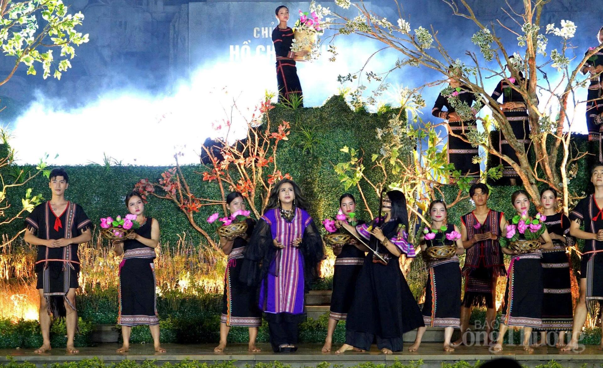 Mãn nhãn chương trình nghệ thuật thực cảnh 'Đại ngàn reo' - 5