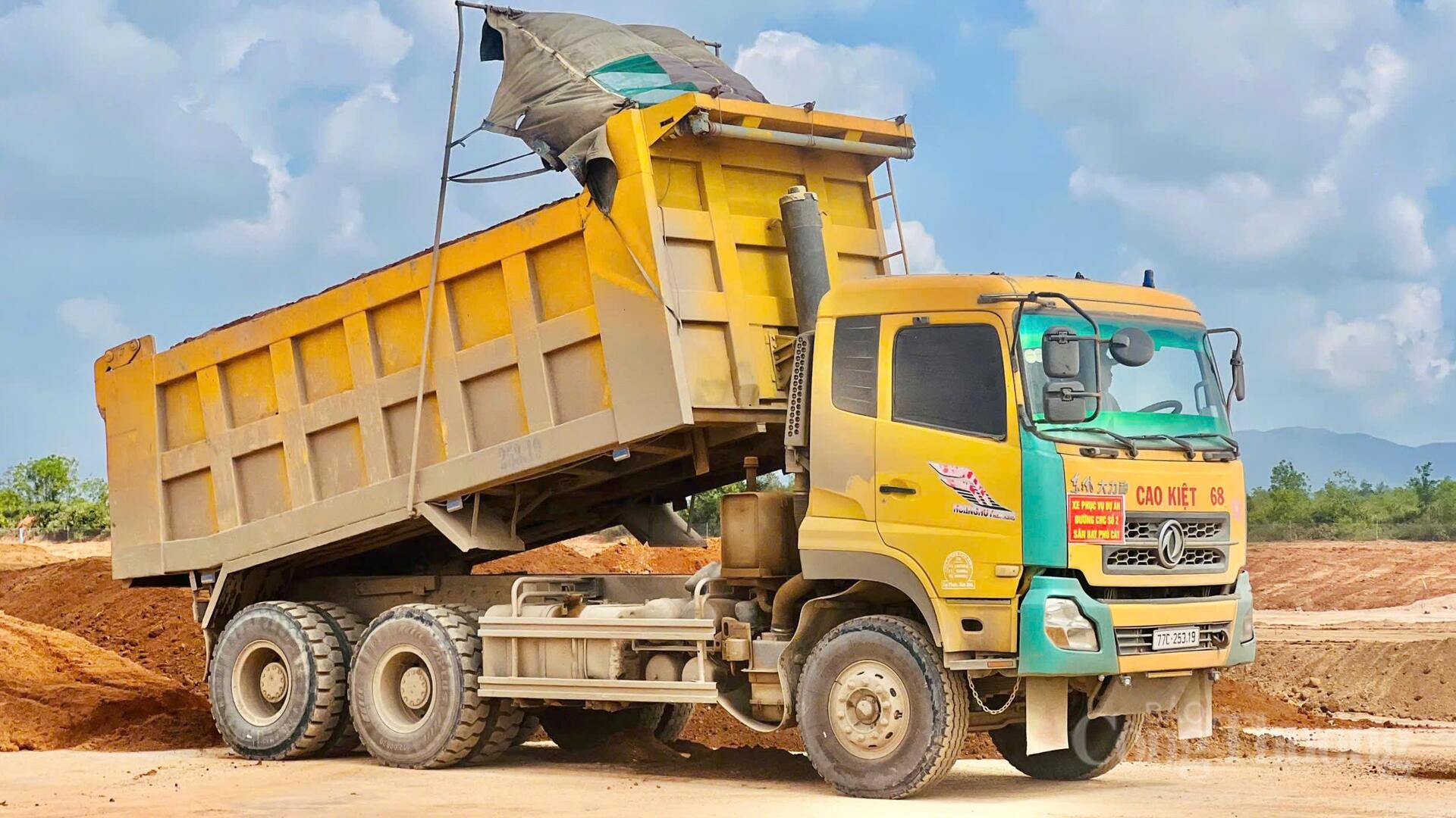 'Vượt nắng, thắng mưa' trên đại dự án nâng cấp sân bay 3.200 tỷ đồng - 4