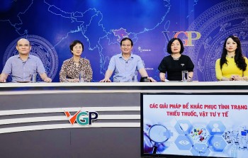 Giải pháp nào để khắc phục tình trạng thiếu thuốc, vật tư y tế?