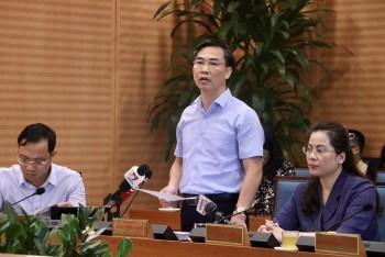 Thành phố Hà Nội: Làn đường dành riêng cho xe đạp mới dừng ở nghiên cứu