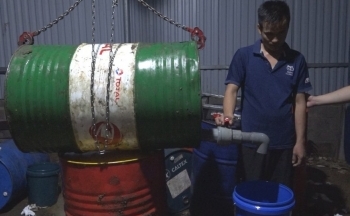 Quảng Ninh: 3 người bị khởi tố vì sản xuất và buôn bán xăng dầu giả