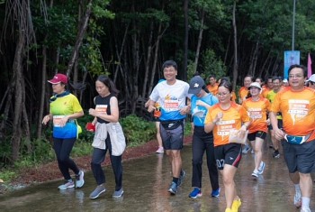 Người PVCFC vượt qua giới hạn cùng giải Đất Mũi Marathon Cà Mau 2022