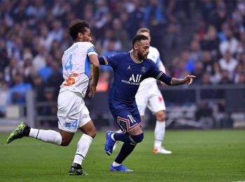 Lịch thi đấu bóng đá hôm nay ngày 17/10: Bayern Munich vs Freiburg, Paris SG vs Marseille, Verona vs AC Milan