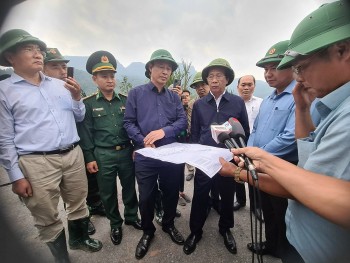 Phó Thủ tướng Lê Văn Thành chỉ đạo khắc phục hậu quả thiên tai tại Quảng Trị