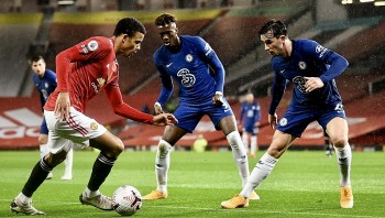 Lịch thi đấu bóng đá hôm nay ngày 22/10: Chelsea vs Manchester Utd, Nottingham vs Liverpool, AC Ajaccio vs Paris SG