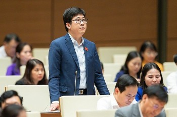 Doanh nghiệp khó tiếp cận vốn vay do ngân hàng thương mại hết 