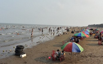 Thái Bình: Nhân viên Ban quản lý Khu du lịch biển Cồn Vành bị bắt vì đánh bạc
