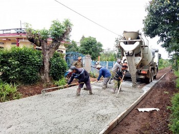 Đắk Lắk: Phấn đấu xây dựng xã nông thôn mới nâng cao tại xã thuần nông Cư DliêM’nông