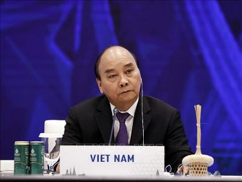 Chủ tịch nước Nguyễn Xuân Phúc dự Phiên họp thứ hai - Tuần lễ Cấp cao APEC 2022