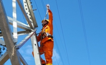 EVN nỗ lực đưa đường dây 220 kV Nậm Mô - Tương Dương về đích