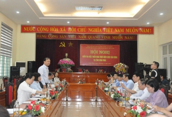 Thứ trưởng Đỗ Thắng Hải - Phó Trưởng ban Chỉ đạo Trung ương Cuộc vận động Người Việt Nam ưu tiên dùng hàng Việt Nam làm việc với Ủy ban MTTQ Vĩnh Phúc