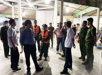 Thừa Thiên Huế: Tích cực tìm kiếm nam sinh viên mất tích khi tắm biển