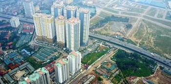 ‘Nới room tín dụng sẽ làm giảm tình trạng cắt lỗ sâu của thị trường bất động sản’