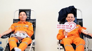 Tỉnh Quảng Trị: Hơn 300 người đăng ký tham gia Tuần lễ hồng EVN