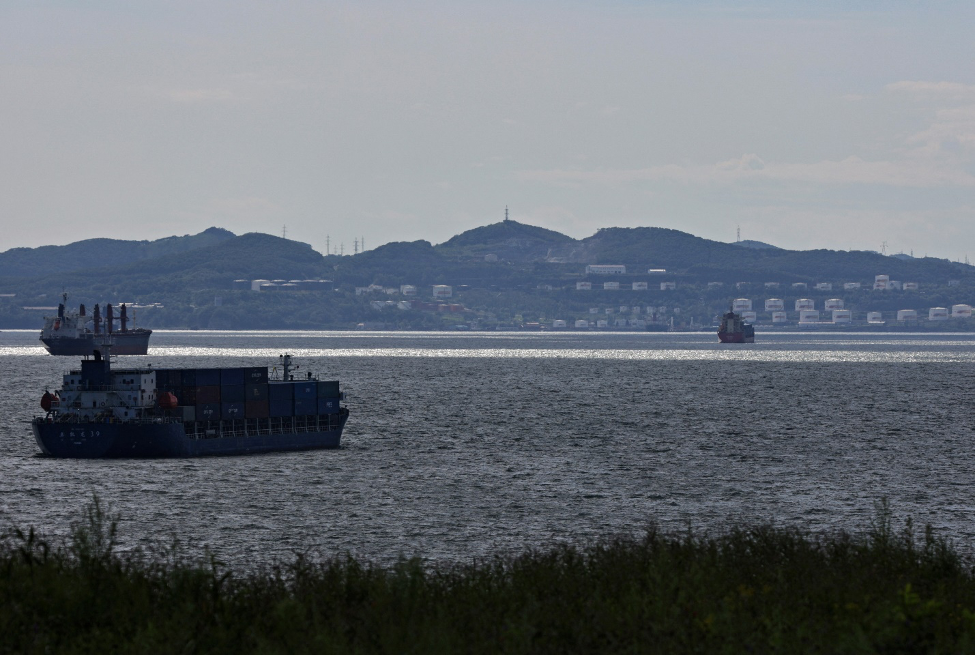 Giá xăng dầu hôm nay 14/12: Lo ngại thiếu nguồn cung, dầu tăng hơn 2 USD/thùng