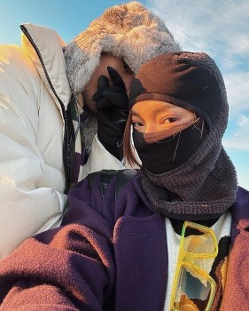 Châu Bùi và Binz chính thức công khai yêu nhau trên mạng xã hội