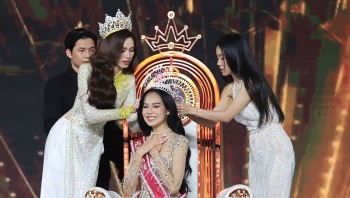 Huỳnh Thị Thanh Thủy đăng quang Hoa hậu Việt Nam 2022