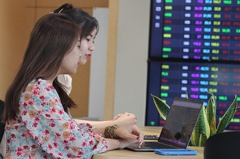 Chứng khoán hôm nay ngày 29/12: Dòng tiền suy yếu, áp lực điều chỉnh vẫn còn?