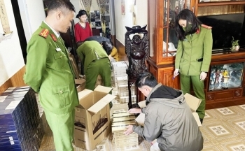 Thừa Thiên Huế: Thu giữ hơn 5.000 gói thuốc lá lậu tại hộ gia đình