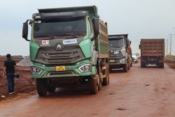 Thi công Sân bay Long Thành gây ô nhiễm bụi vượt hơn 18 lần cho phép
