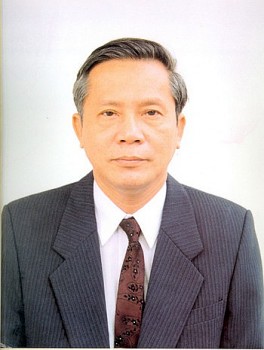 Đồng chí Nguyễn Khoa Điềm