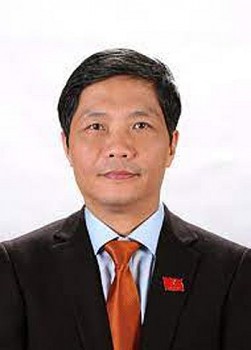 Đồng chí Trần Tuấn Anh.
