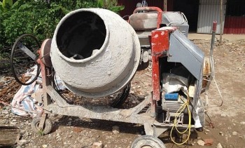 Đồng Tháp: Bé trai 7 tuổi bị nghiền nát cánh tay khi vào công trình xây dựng chơi