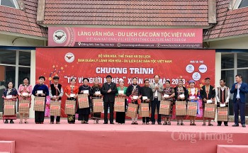 Tết vì người nghèo xuân Quý Mão 2023 tại Làng Văn hóa