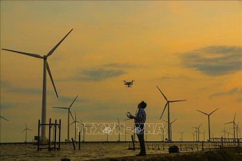 Bộ Công Thương đề nghị sớm ban hành tiêu chuẩn về trụ/trạm sạc xe điện